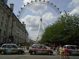 Boohoo Paisley boohoo Pink London Taxi Advertising Campaign Sherbet Media OOH