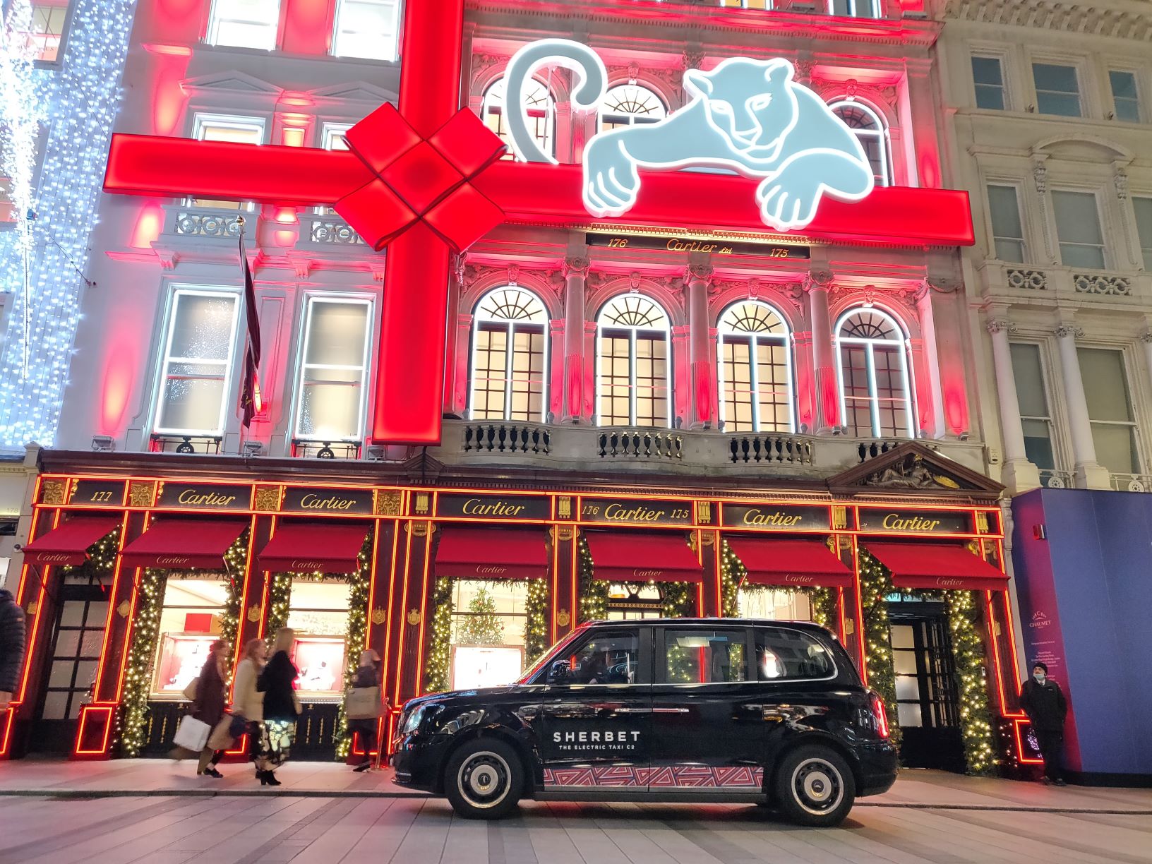 Safe Christmas Taxi Tours Sherbet London